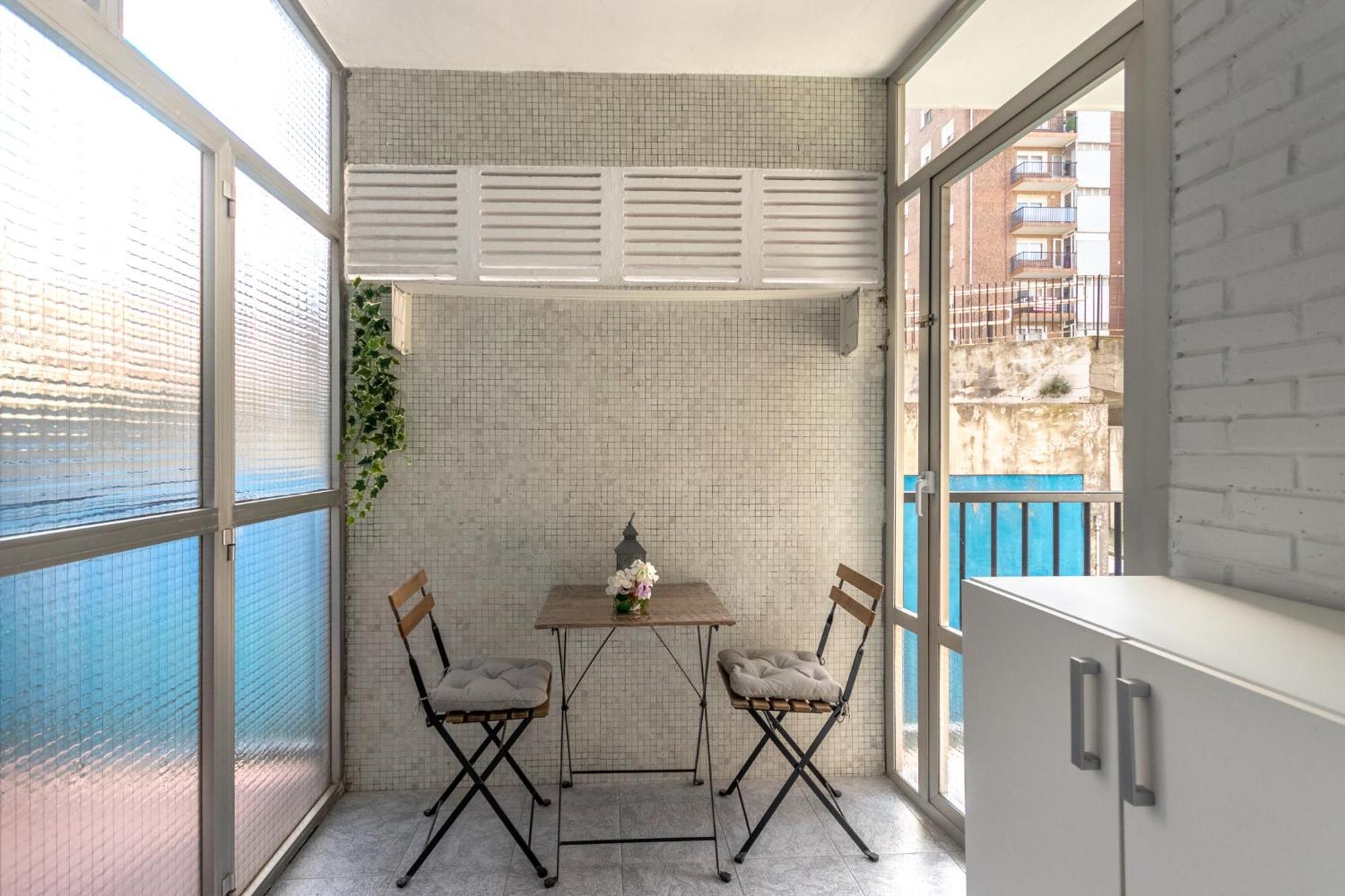 בילבאו Etxebarria Apartment By People Rentals מראה חיצוני תמונה