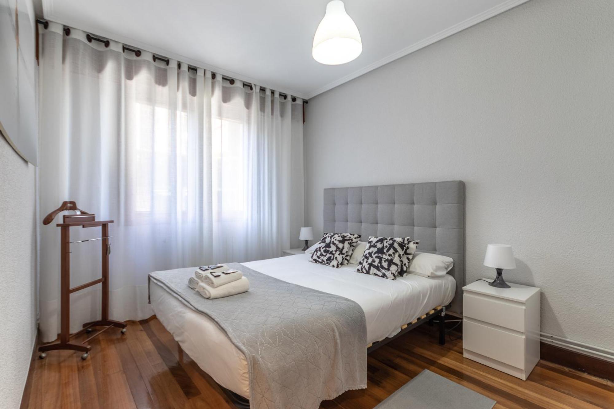 בילבאו Etxebarria Apartment By People Rentals מראה חיצוני תמונה